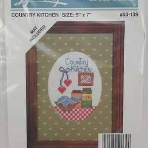 Vintage Lynn Craft Cross Stitch # 50-139 "Country Kitchen" Kit