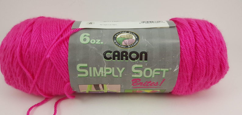 6 oz 315 yds Bright Pink Yarn # 9604 Watermelon No Dye Lot Yarn 100/% Acrylic Caron Simply Soft Brites Yarn