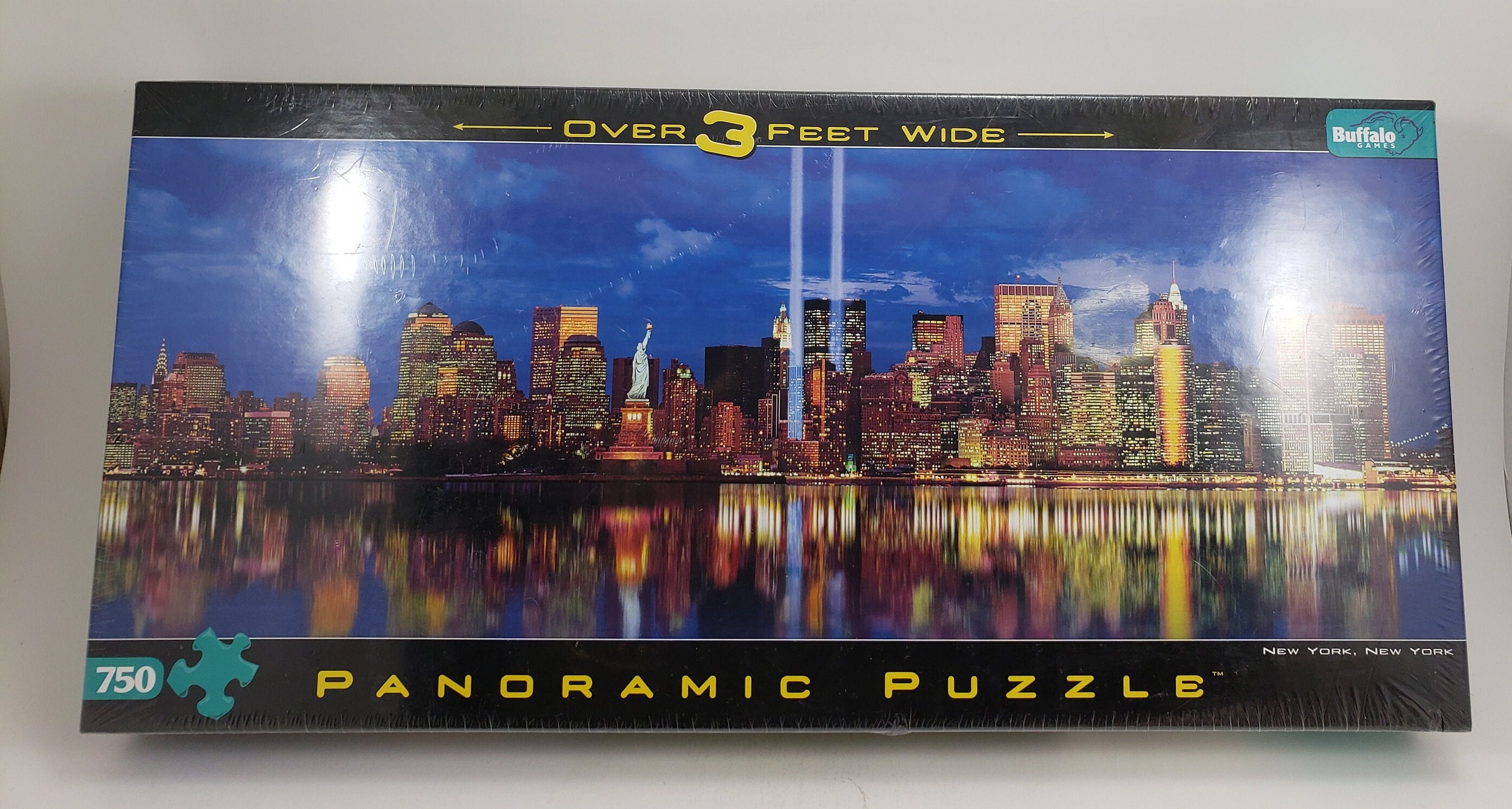 Buffalo Games パノラマパズル ニューヨーク市暗闇で光る 750P Buffalo Games 