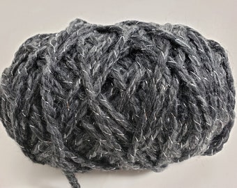 Filato ritorto metallico nero e argento - 2 matasse