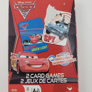 カーディナル ディズニー ピクサー カーズ 2 スパイ & レッド ライト グリーン ライト カード ゲーム - 中古