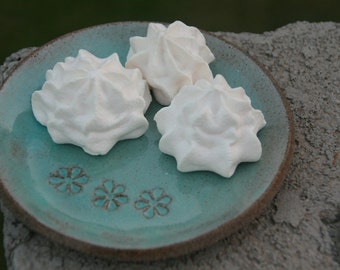Set of two Small pottery plates - small ceramic dishes - small turquoise plates with 3 flowers