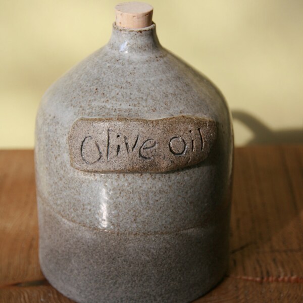 Ceramic olive oil cruet - Pottery Olive Oil Dispenser - housewarming gift - wedding gift - Wheelthrown Pottery - jewish gift idea