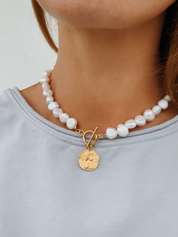 Lucie - Baroque White Freshwater Pearl Necklace With Gold