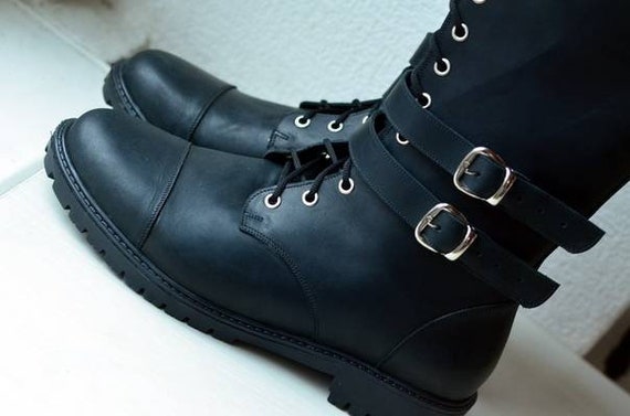 Bullboxer Hoge veterschoen Zwart 870K56088 | Invito