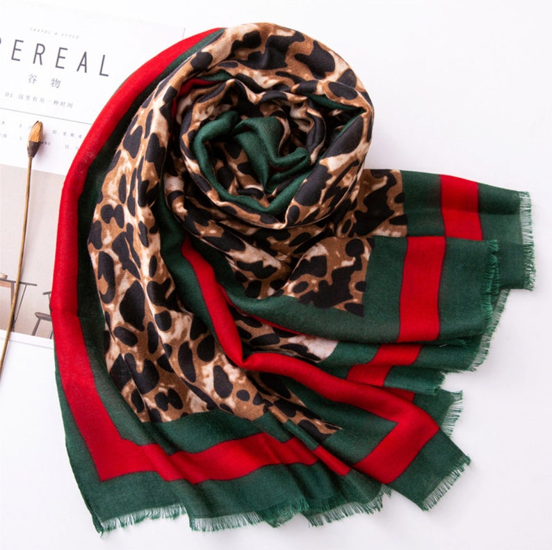 shawl animal print