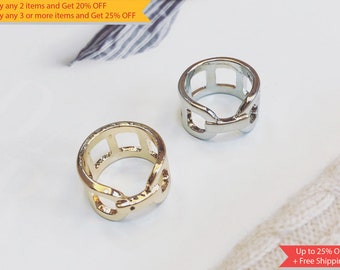 2 Pcs Women Lady Vintage Alloy Flower Scarf Ring Buckle Holder Connector Brooch Clips Ornament Scarves Accessories Jewelry Christmas Valentines Gifts 1 Gold+1 Silver