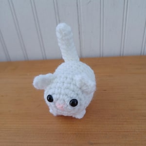 Kleine häkeln Katze, handgemacht