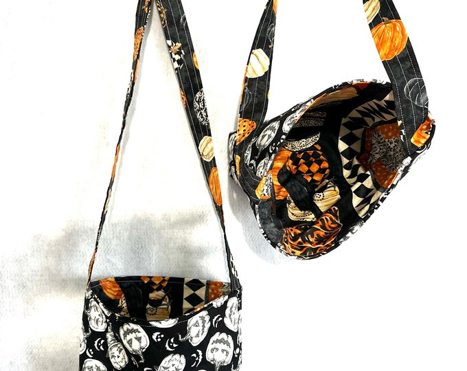 REDUCED! Bag for trick or treating 8” x 10” with over the shoulder handle 36”