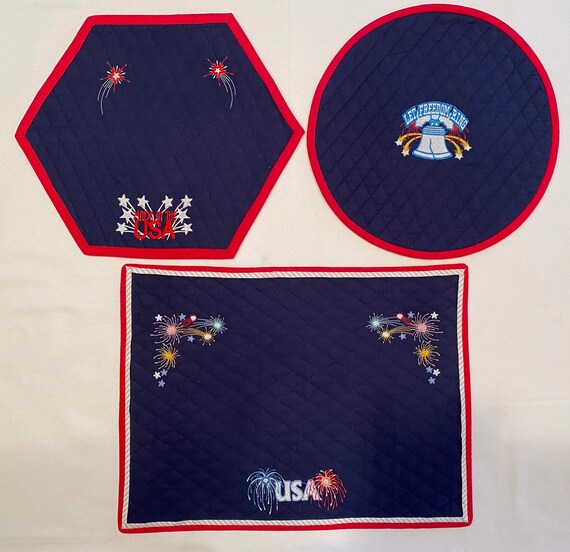 Patriotic, USA table toppers in three shapes