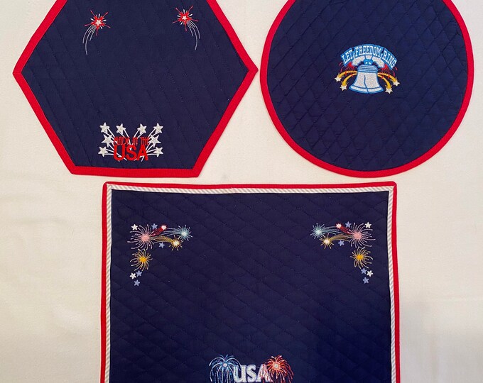 REDUCED Table toppers. Patriotic, USA set of 3