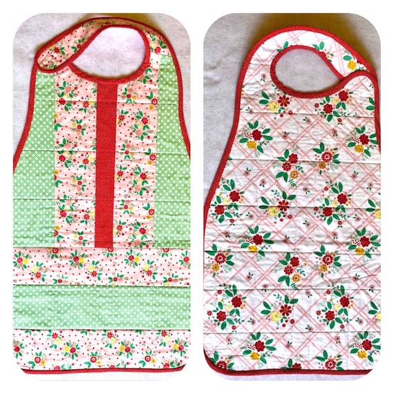 Apron gift / aprons / artists, gardening, dog washing aprons / clothing protectors padded with batting