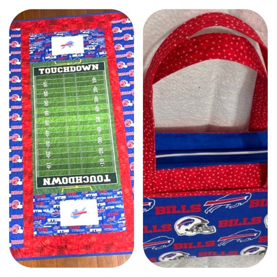 Home town teams HOMEMADE custom quilt 68” x 72” and a free purse