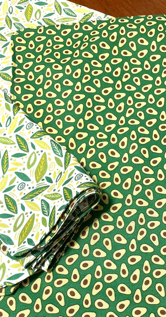 Avocado set of 4 / 2 sided napkins 16” x 16”