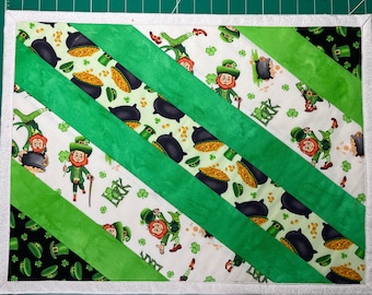 St. Patrick’s Day table runner 16” x 21”