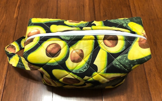 Avocados padded and lined bag 3” x 6 1/2” x 8”