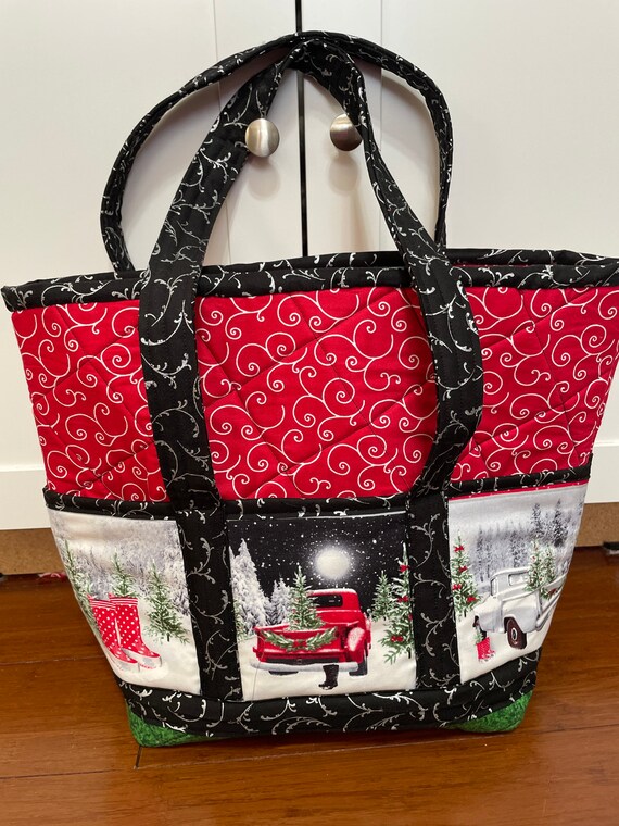 Holiday bag 8” x 12” x 14” with 6 outside pockets