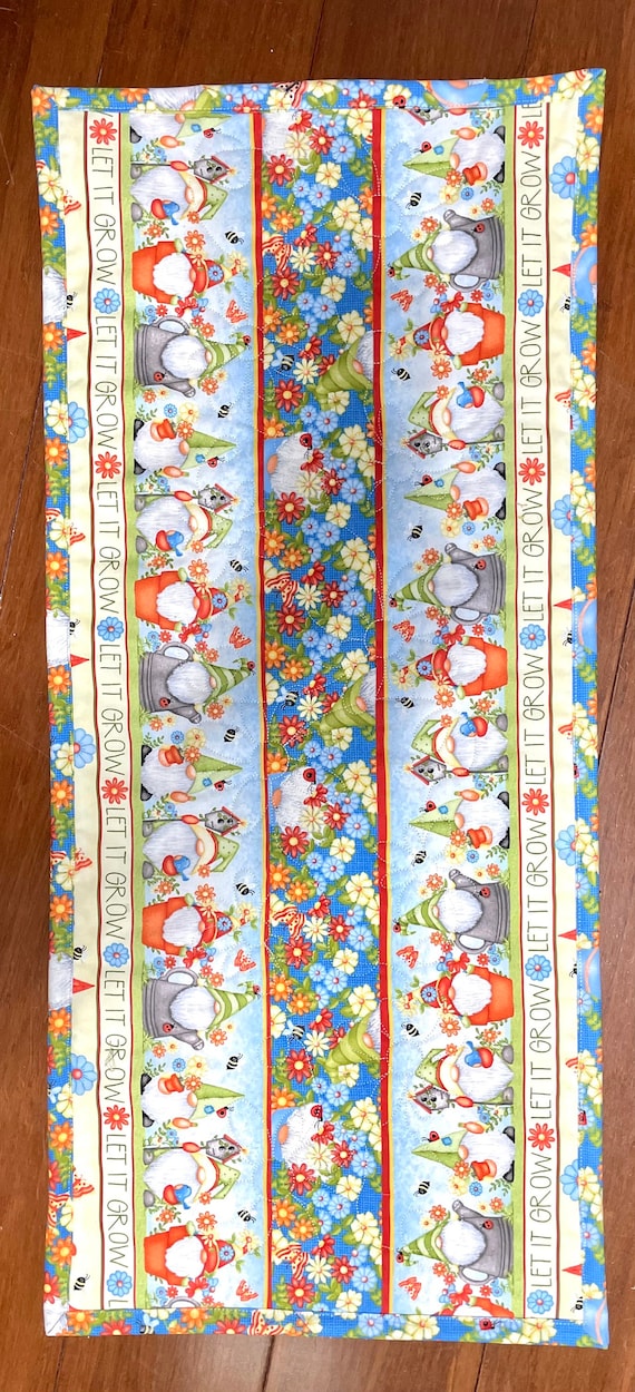 Let it grow table runner 13” x 30”