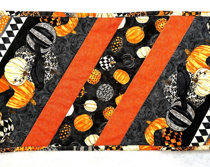 Quilted Halloween Table Runner: Reversible Cotton Decor