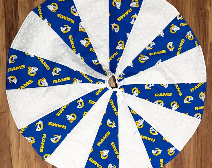 Los Angeles Christmas Tree Skirt: Reversible Cotton 40" Diameter