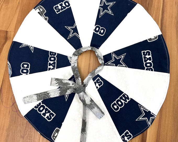 My team my town mini table tree skirt 6” from center, 15” across