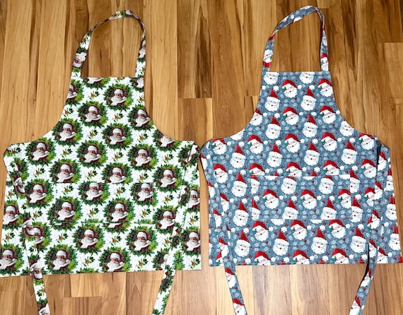 Apron for Christmas/ Santa apron / reversible