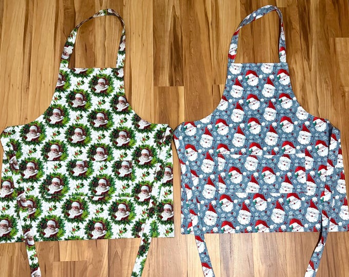 Apron for Christmas/ Santa apron / reversible