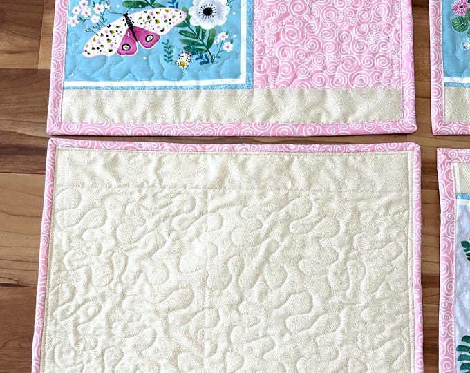 Summer Placemats for everyday 13” x 16” Set of 4 and 6 double sided matching napkins