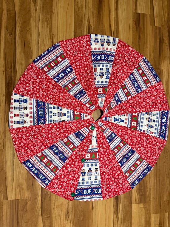 Buffalo Christmas Tree Skirt: 40" Cotton Reversible
