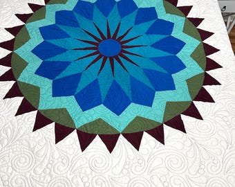 Homemade custom quilt 83” x 83” with custom quilting patterns / ONLY ONE