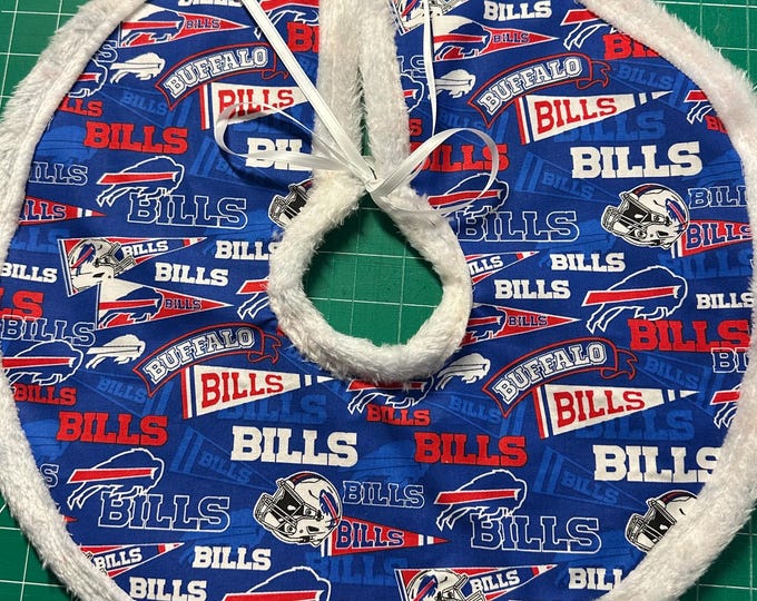 My team my town flags or helmets / small//mini table tree skirt 6” from center, 15” across