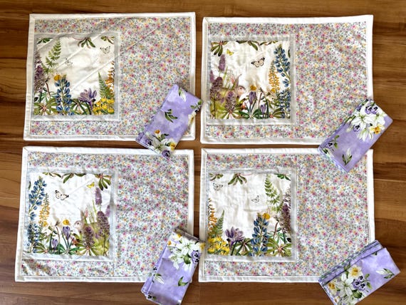 Bunnies and flowers Placemats 15” x 18”  with Napkins 15”, Set of 4