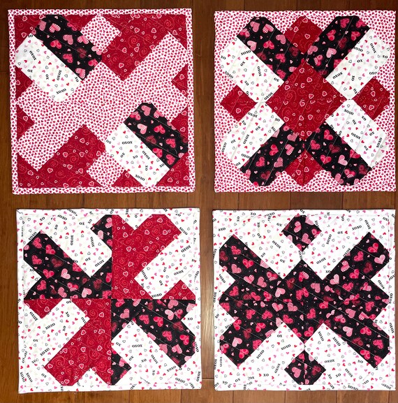 Valentine’s Day love Placemats set of 4 / 17” x 17”