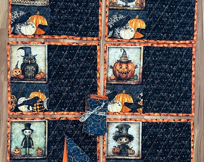 Halloween Placemats Set: Extra Large with Matching Napkins
