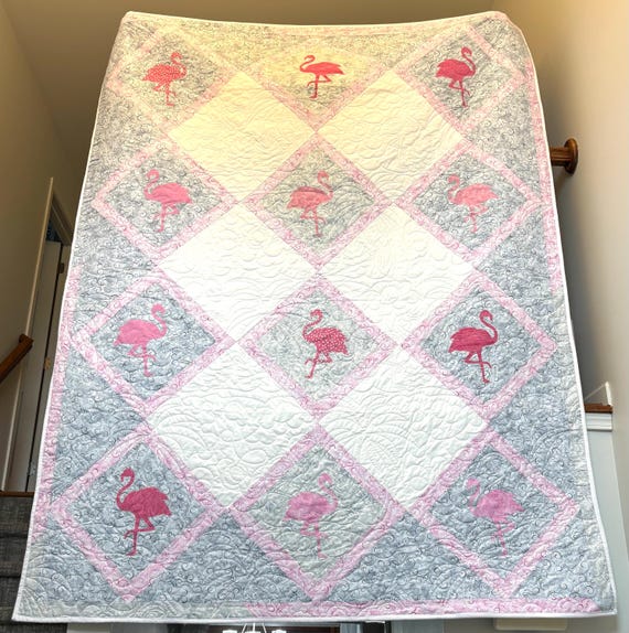Flamingos Homemade custom quilt 72” x 88” with custom quilting patterns / ONLY ONE