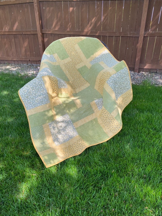 Gingham Quilt cotton in shades of green and yellow, 48”x 64” handmade