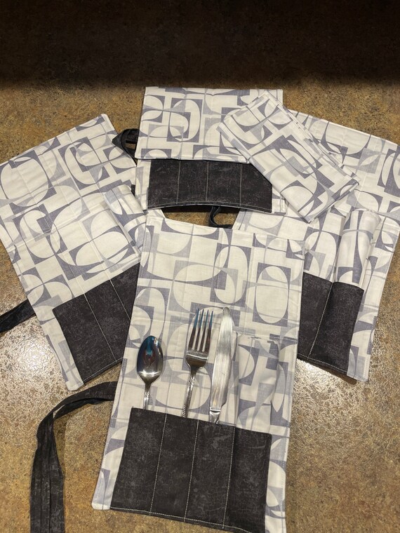 Silverware and napkin holder for travel Set of 4