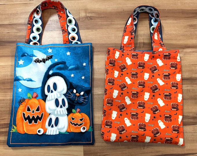 Bag for trick or treating / travel / gift bag / shopping 11” x14” washable and reversible