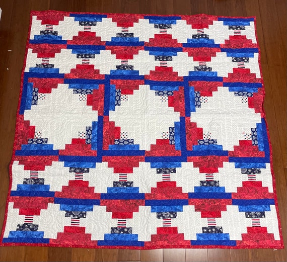 HOMEMADE modern Custom made Quilt 62” x 62” red back and quilted