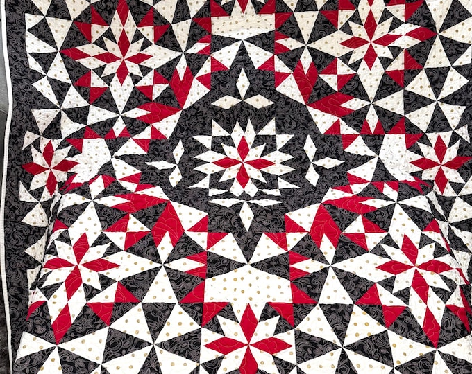 Homemade Cotton Quilt 83” x 83” swirling Quilting Patterns