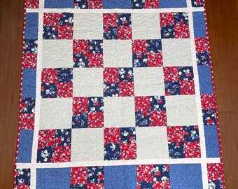 HOMEMADE patriotic words Custom made 62” x 68” quilted with stars and waves