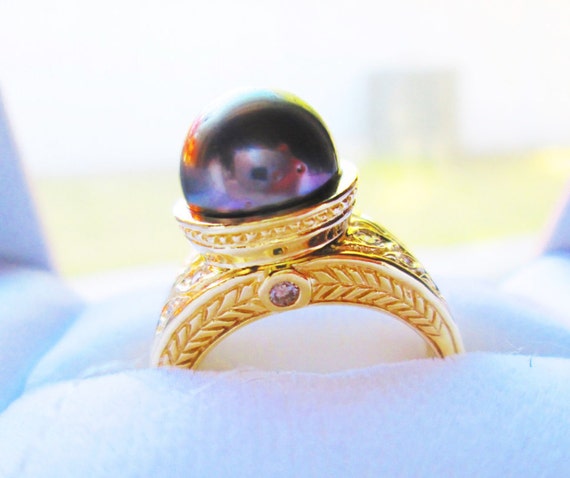 18kt. yellow gold genuine south seas BLACK PEARL … - image 1