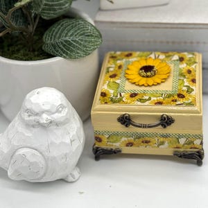 Tiny Sunflower Trinket Box with lid, small pastel yellow jewelry box, antique style box, yellow box, sunflower decor, floral shelf decor