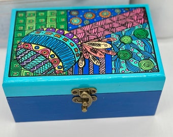 Doodle Pattern Box, Zentangle Pattern Painted Trinket Box, Zendoodle
