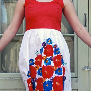 M/L Handmade Vintage Red, White, and Blue Floral Print Dress Late 1950s/Early 1960s image 2