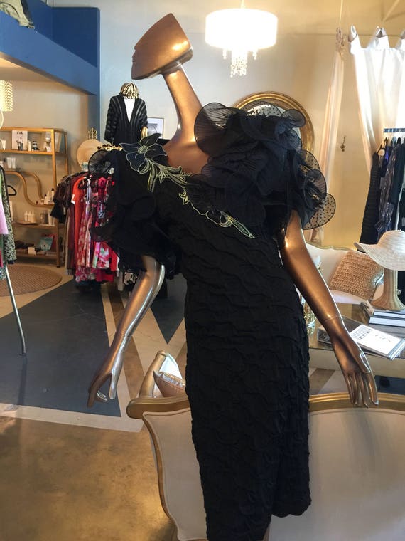 Gorgeous vintage black wiggle dress with fabulous