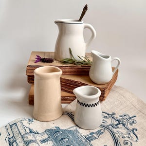 CHOICE - Vintage Creamer Pitchers, Apilco France, Restaurant Ware, Dudson Duraline England