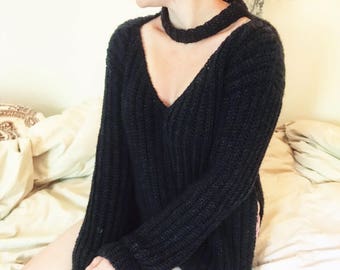 Elvira Sweater pattern | Chunky crochet sweater pattern | Crochet v-neck sweater pattern | Womens crochet pattern | Crochet sweater pattern
