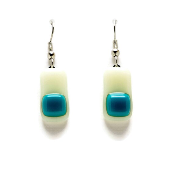 Fused glass earrings | Turquoise and French vanilla 