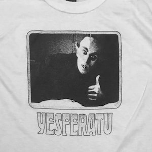 イェスフェラトゥ ゴス おもしろホラーTシャツ
